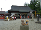 クマのルーニー 神社